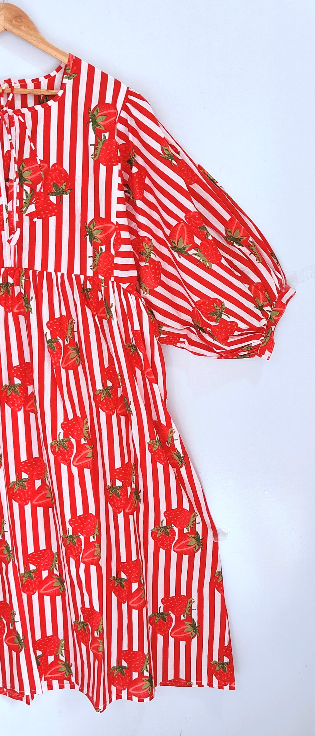 Women Midi Dress, Mini Dress, Floral Long Block Print Dress, Deep Neck With String Closer